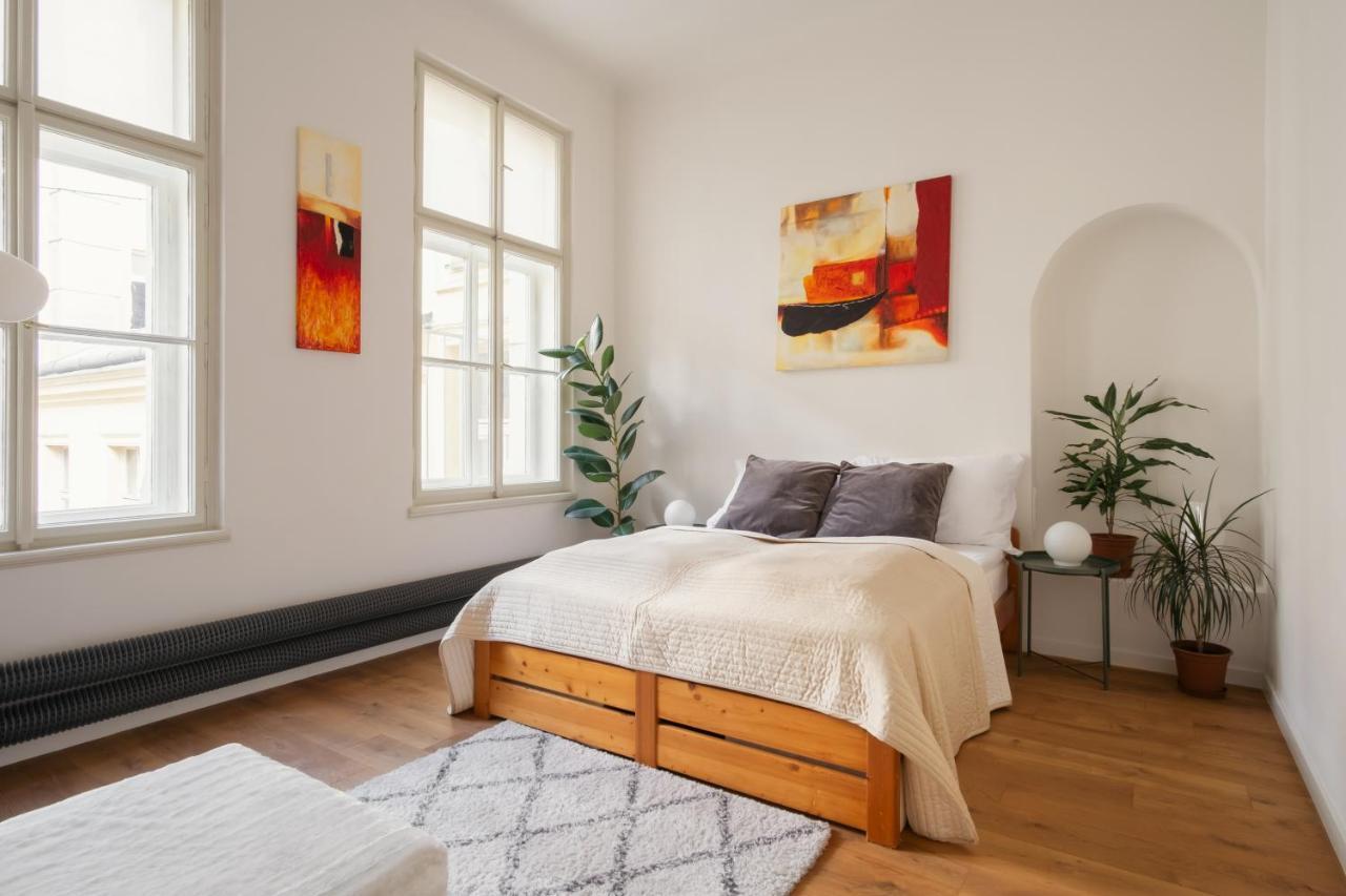 Prague Days - Spacious Designer Studios In City Center - Powder Tower Eksteriør billede